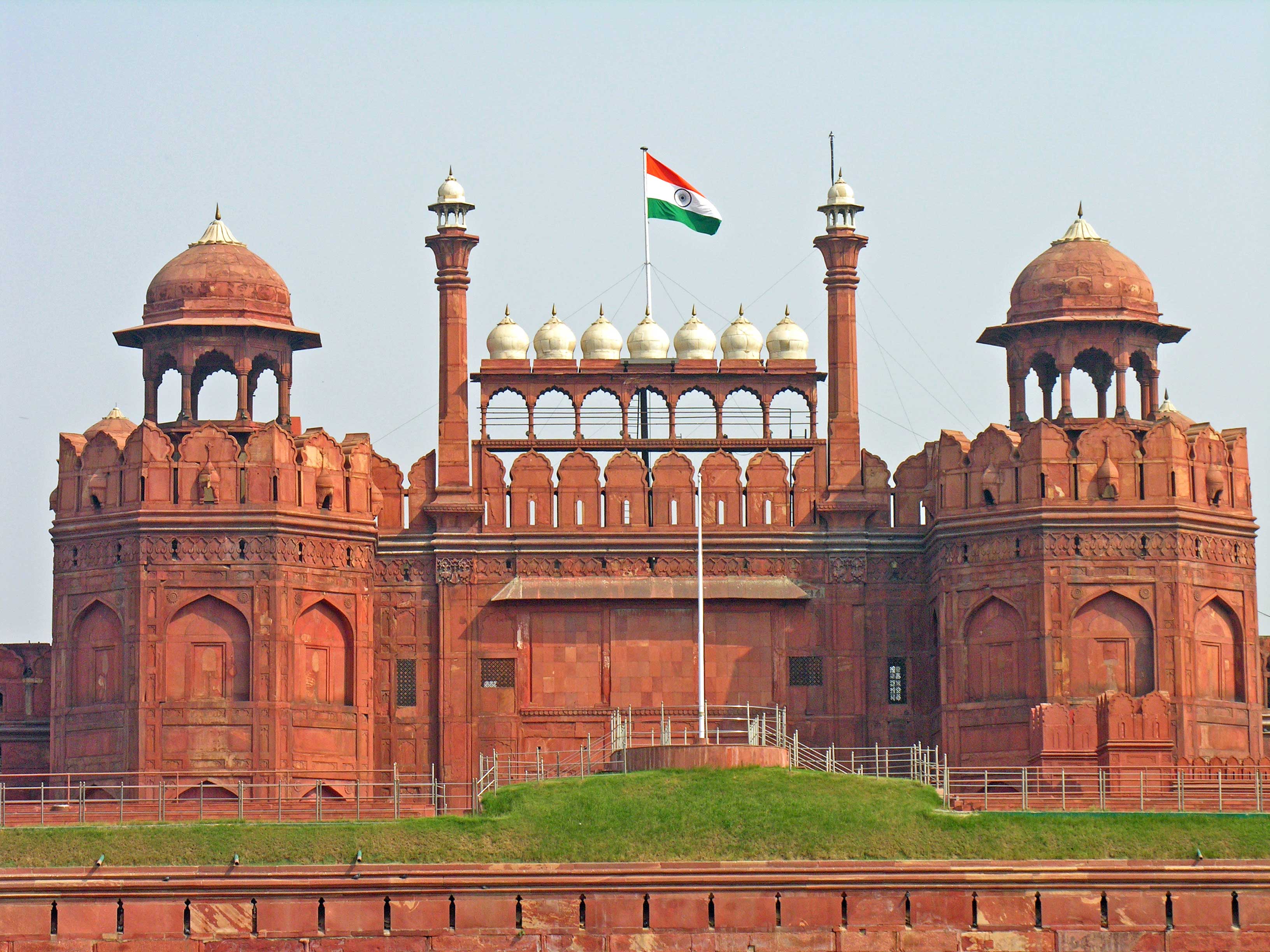 Top Places To Visit In Old Delhi India