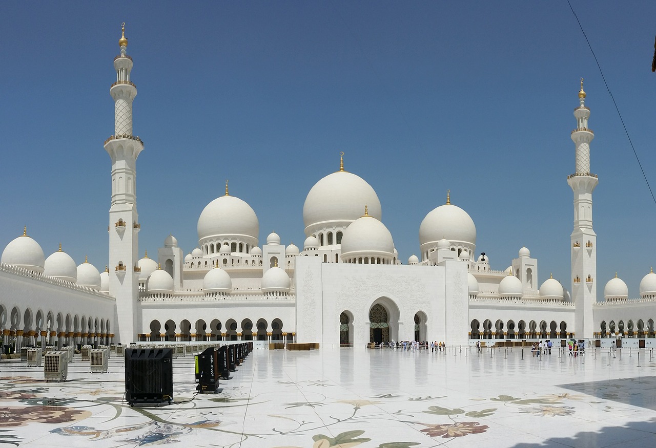 Best Tourist Attractions To Visit In UAE